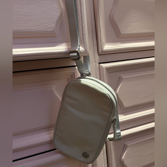 lululemon athletica Bags Lululemon Crossbody Poshmark